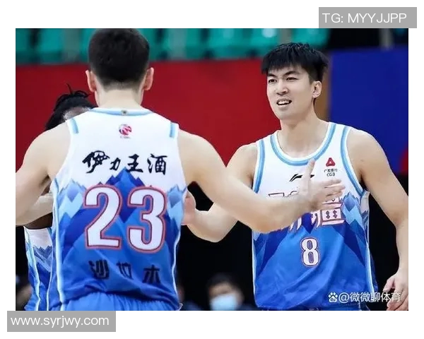 全国锦标赛最新积分榜上海足球队以63分稳居第一名